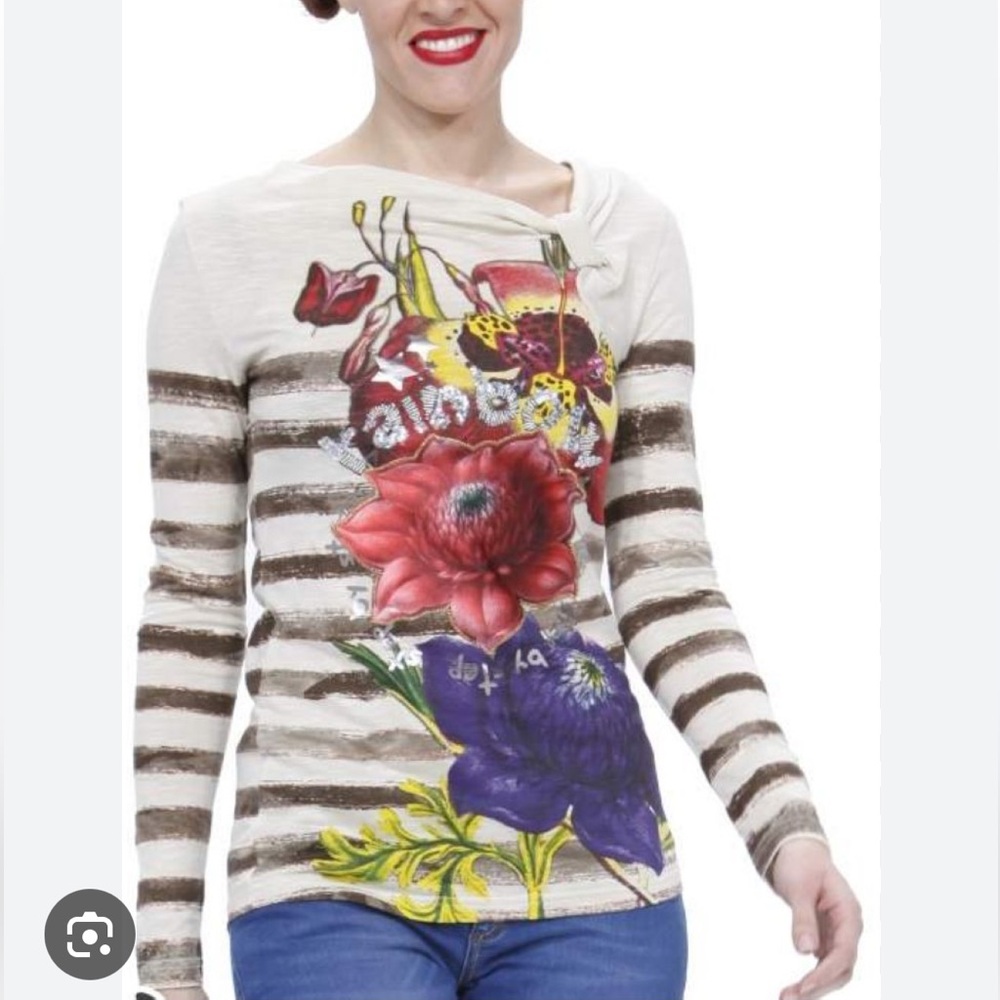 Desigual cowl-neck top. XS